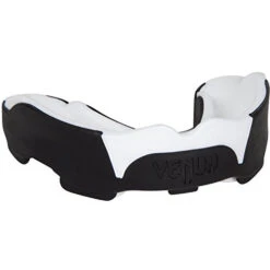 Mouth Guard Venum Predator - White/black, VENUM-0621 8 Mouth Guard Venum Predator - White/black, VENUM-0621 -ADIDAS Sales Shop 0184ee767dc396307af95690aebff11e