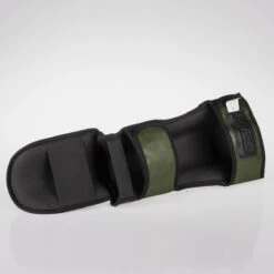 Fighter Shinguards Thai Classic - Khaki/black, JE1573GNB -ADIDAS Sales Shop 25374d4d75a53af8c633c37ba0ede8af
