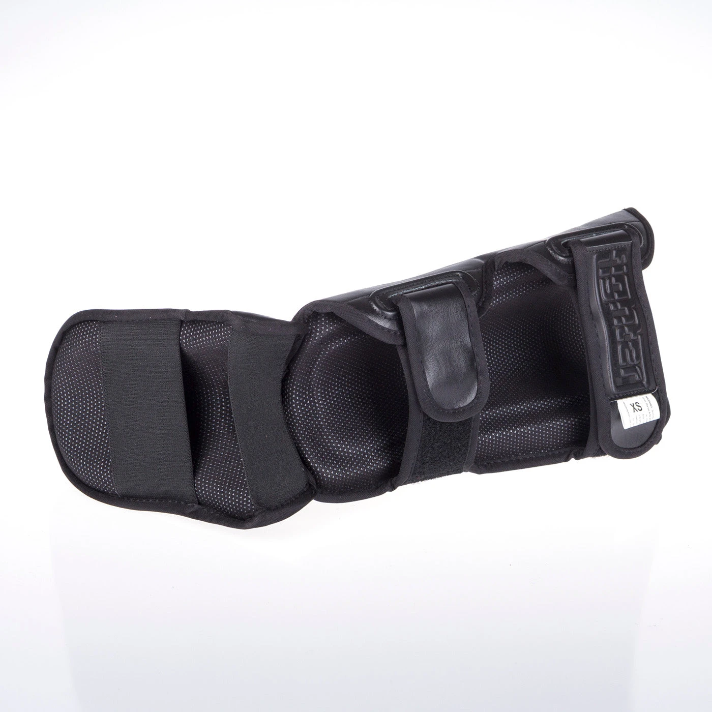 Fighter Shinguards Thai Ergo - Black/white, FSG-004BW 4 Fighter Shinguards Thai Ergo - Black/white, FSG-004BW - Image 2