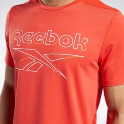 Reebok Activchill Tee - Red, FU3283 13 Reebok Activchill Tee - Red, FU3283 -ADIDAS Sales Shop 4 2 c62a6187 2a24 4458 bae5 cd623ab0e1bf