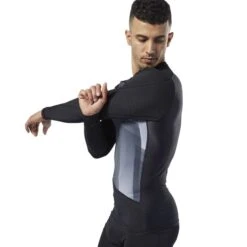 Reebok OS Compress T-shirt - Black, DY8026 -ADIDAS Sales Shop 50bcf45dbda819115c8fe2477b8a781e