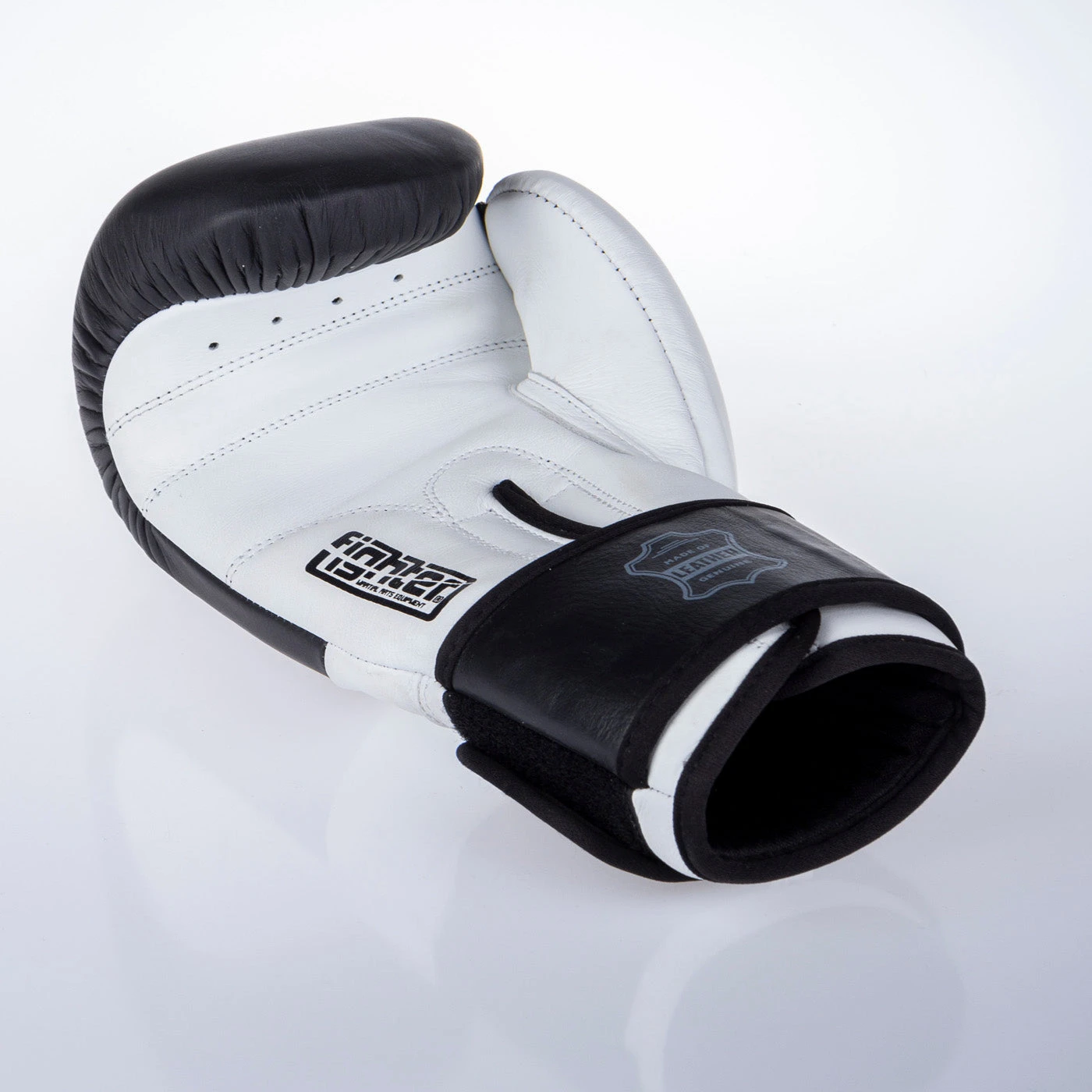 Fighter Boxing Gloves SPLIT- Black/white, FBG-001BW 7 Fighter Boxing Gloves SPLIT- Black/white, FBG-001BW - Image 5