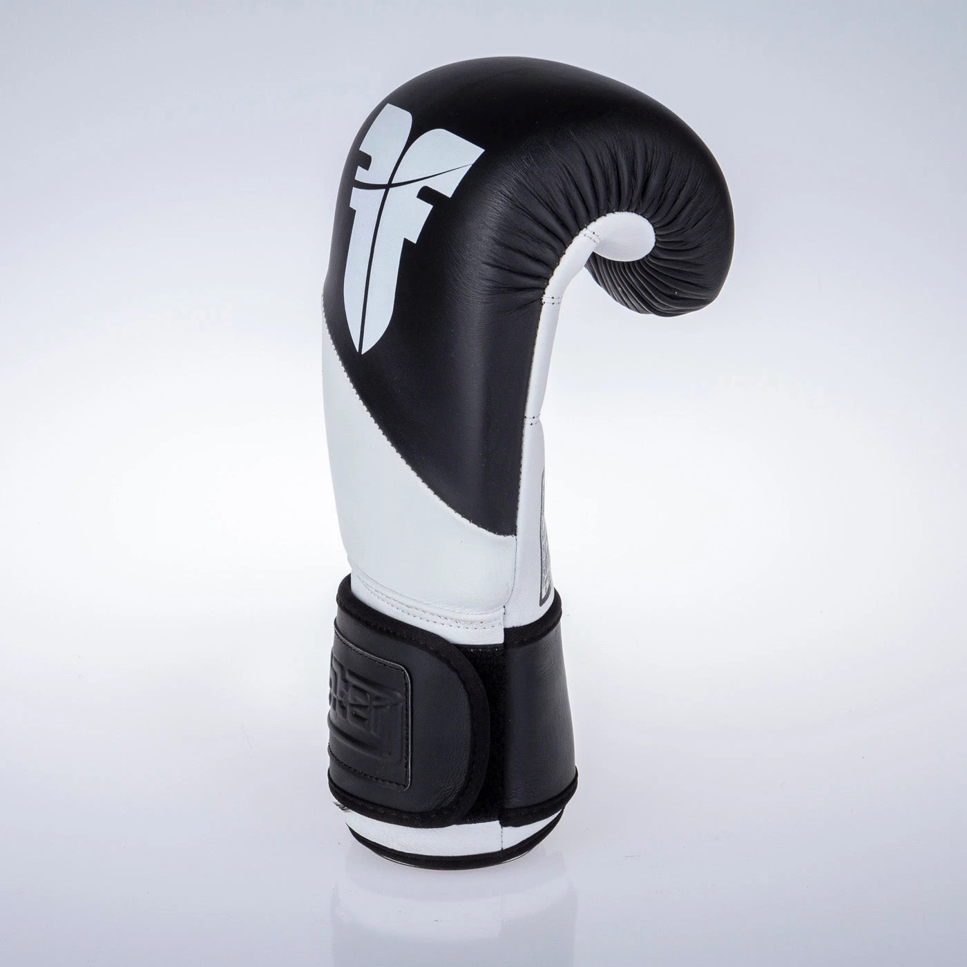 Fighter Boxing Gloves SPLIT- Black/white, FBG-001BW 9 Fighter Boxing Gloves SPLIT- Black/white, FBG-001BW - Image 7
