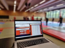 Fighter Free-Standing Boxing Bag SPEED - Powered By Reaction Counter - FSBS-RC -ADIDAS Sales Shop 8cb57bf8 f882 4268 9bb6 b1cb81fc94ea