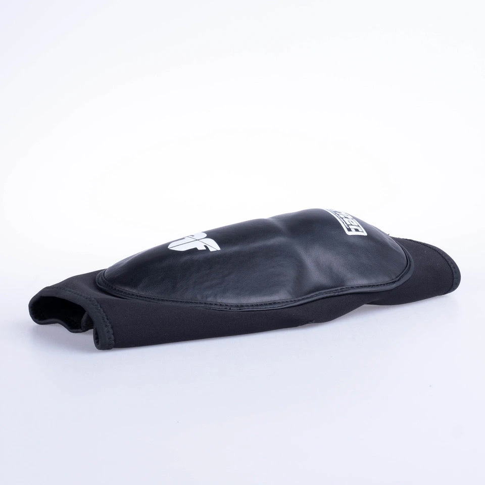 Fighter Knee/elbow Guard Ground & Pound - Black 6 Fighter Knee/elbow Guard Ground & Pound - Black - Image 4