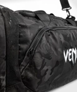 Venum Sports Bag Trainer Lite - Black/camo -ADIDAS Sales Shop c3ddced460016c637bff08c51ce68f41e6a64f58 SPORT BAG TRAINER LITE BLACK DARKCAMO 09