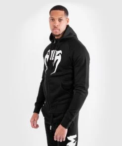 Venum Hoodie Legacy - Black/white -ADIDAS Sales Shop f2c4ce25304963c0b48d35a214cd2933977c1239 HOODIES LEGACY BLACK WHITE 02