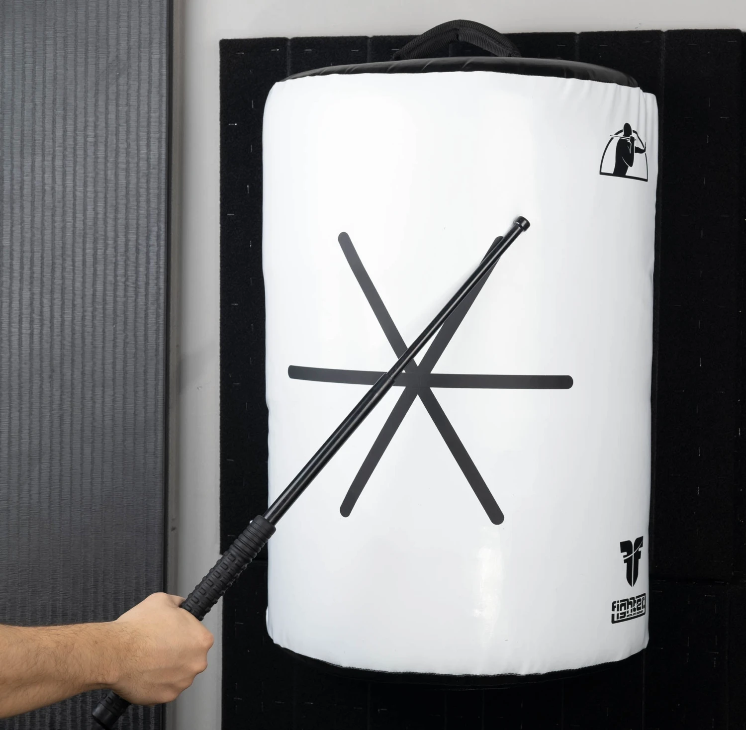 Fighter Baton SCUTUM Shield 2in1 - White 10 Fighter Baton SCUTUM Shield 2in1 - White - Image 8